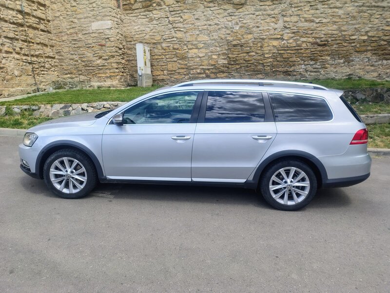 Volkswagen Passat Alltrack